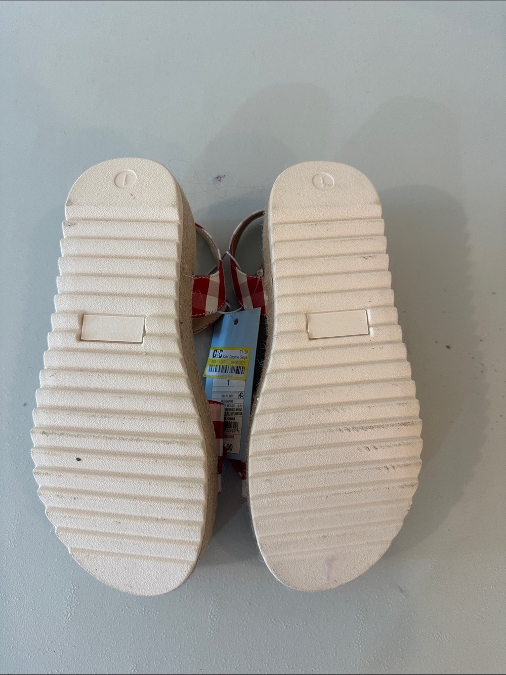 Cat & Jack Red and White Gingham Bow Sandals NWT - Picture 4 of 5